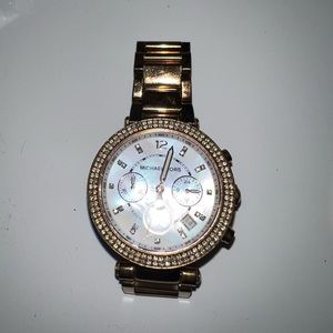 Michael Kors rose gold watch (needs a battery)